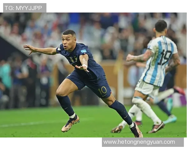 卡塔尔世界杯男足球明星的精彩瞬间与传奇故事回顾